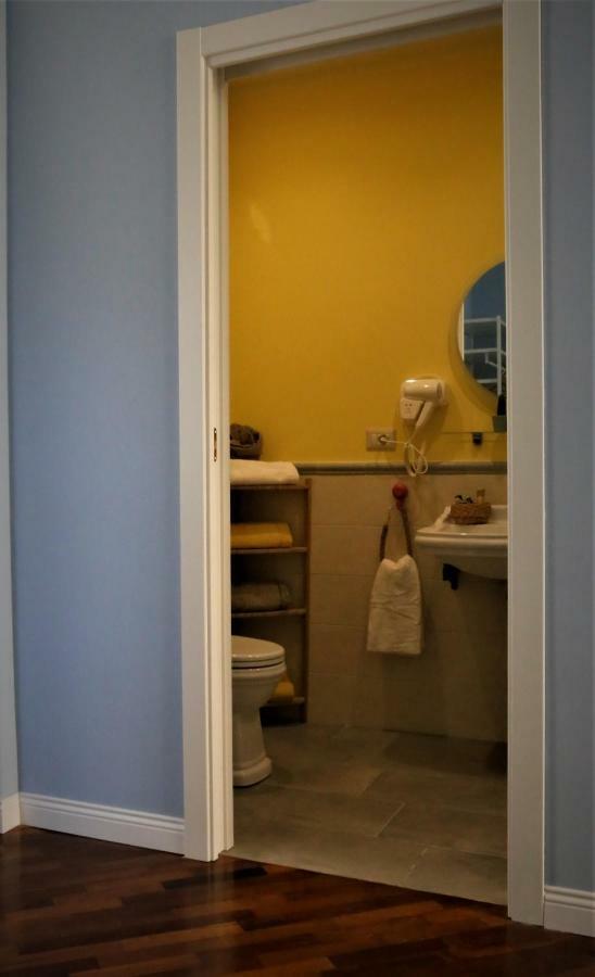 Beb Binario39 Bed & Breakfast Naples Luaran gambar