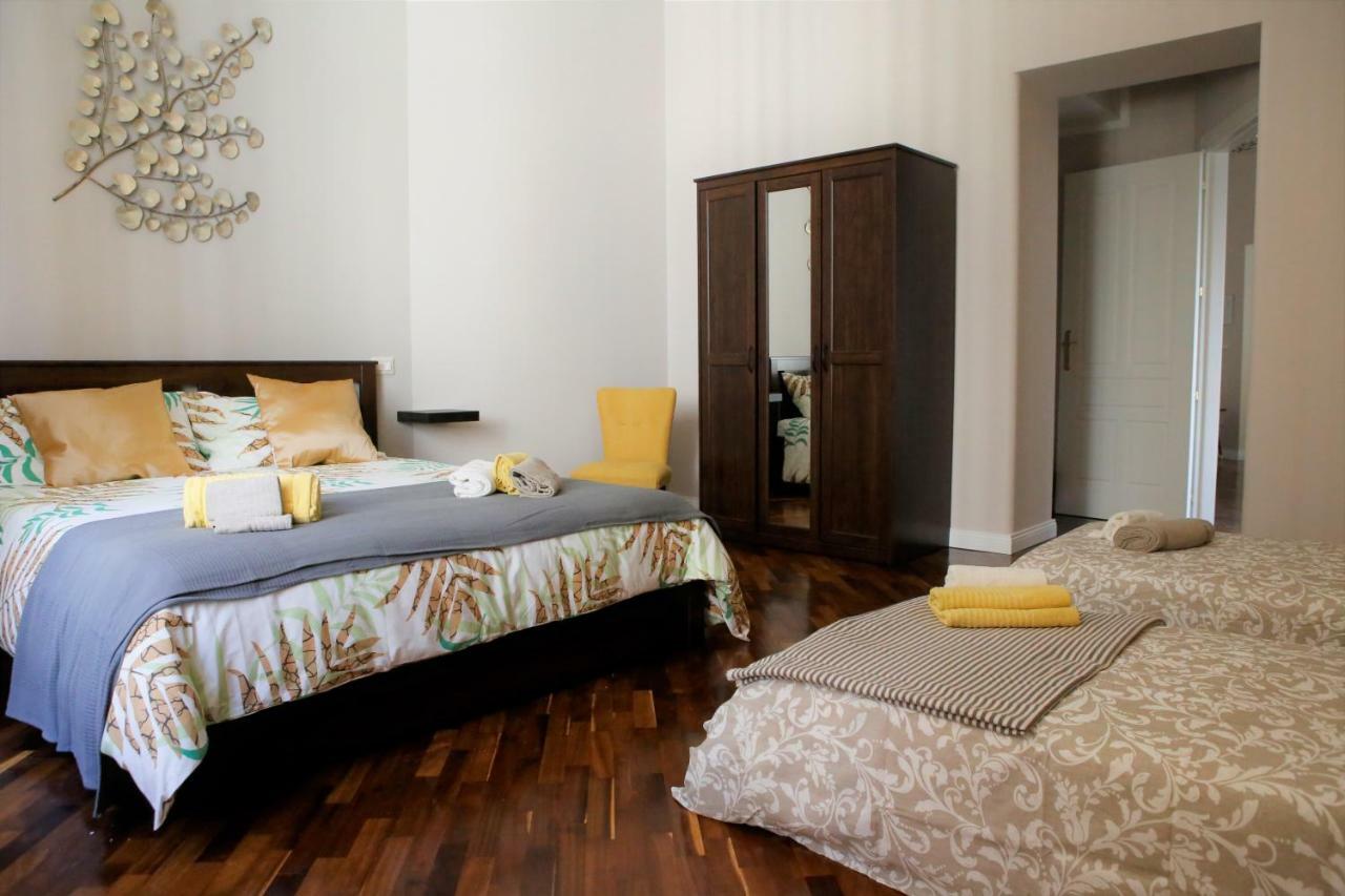 Beb Binario39 Bed & Breakfast Naples Luaran gambar