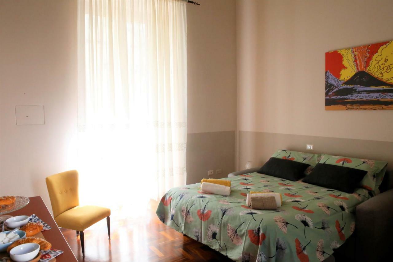 Beb Binario39 Bed & Breakfast Naples Luaran gambar